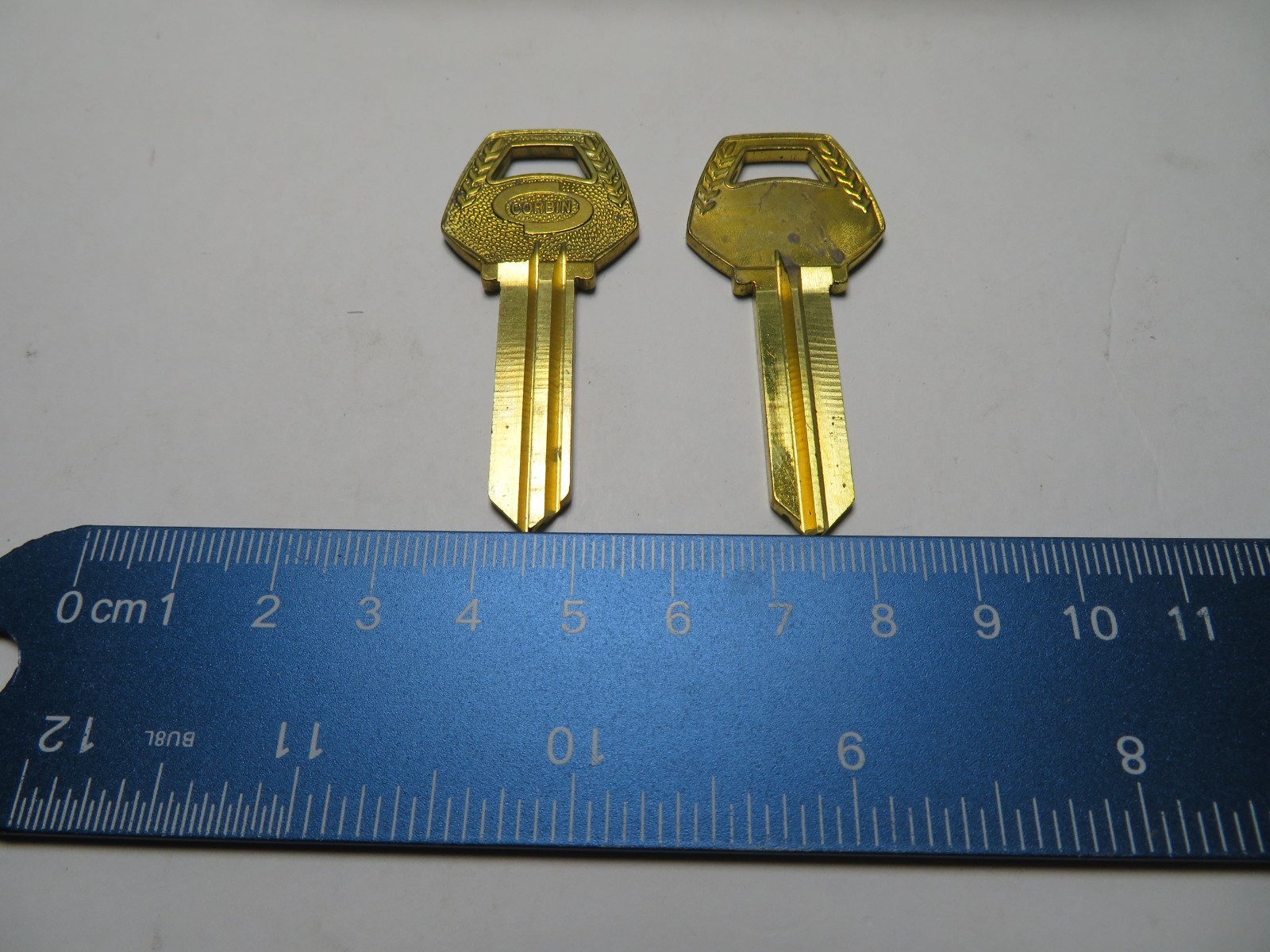 (50ct) Corbin Key Blanks: Unknown Keyway - Worn Package - NOS