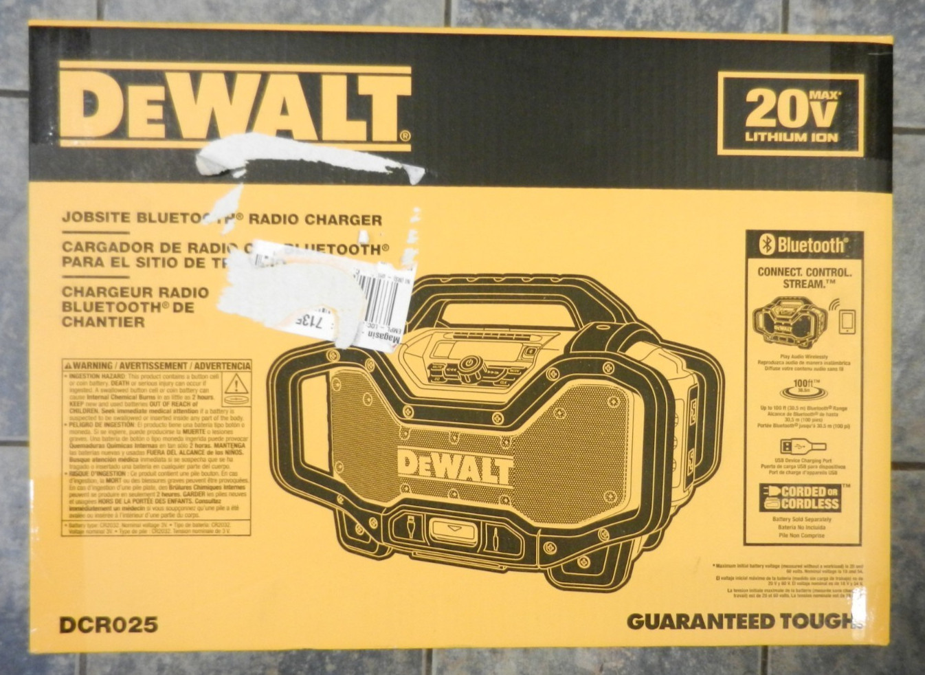 DEWALT 60V FLEXVOLT Li-Ion Bluetooth Radio DCR025