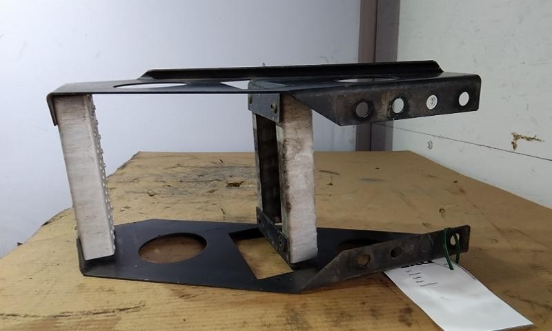 Replaces 2019 FREIGHTLINER CASCADIA 125 FRAME STEP , CO