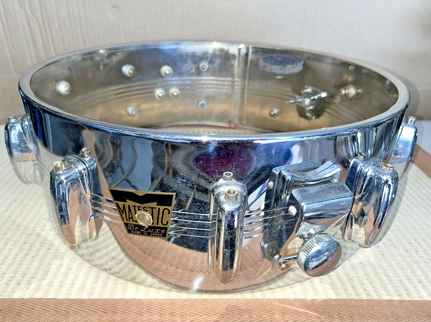 Majestic 14x5 10 Lug Metal Vintage Snare Drum