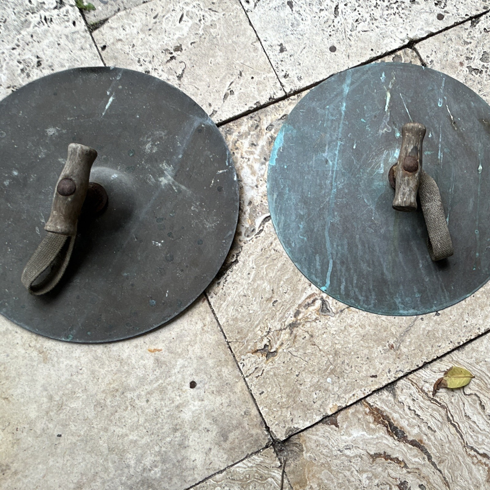 Metal Finger Cymbals Pair - 2 Piece Set, Finger Cymbals Included