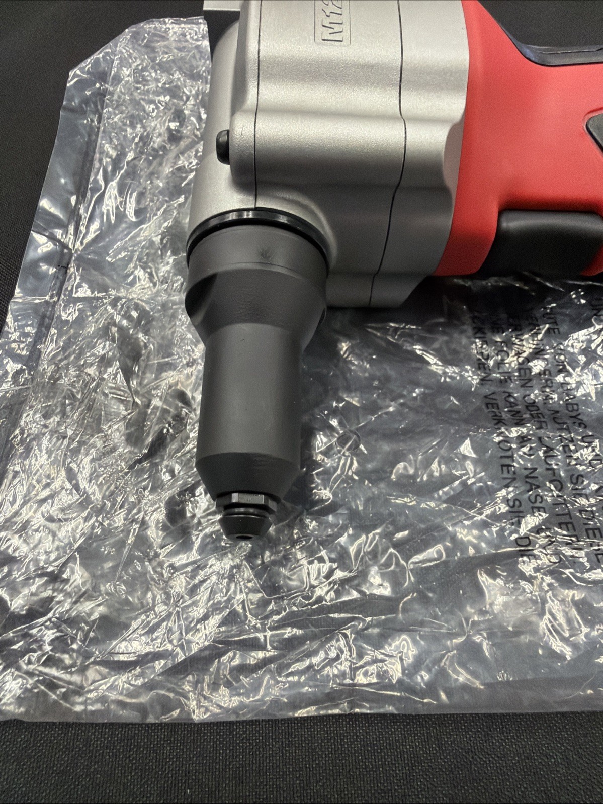 Milwaukee M12 2550-20 Rivet