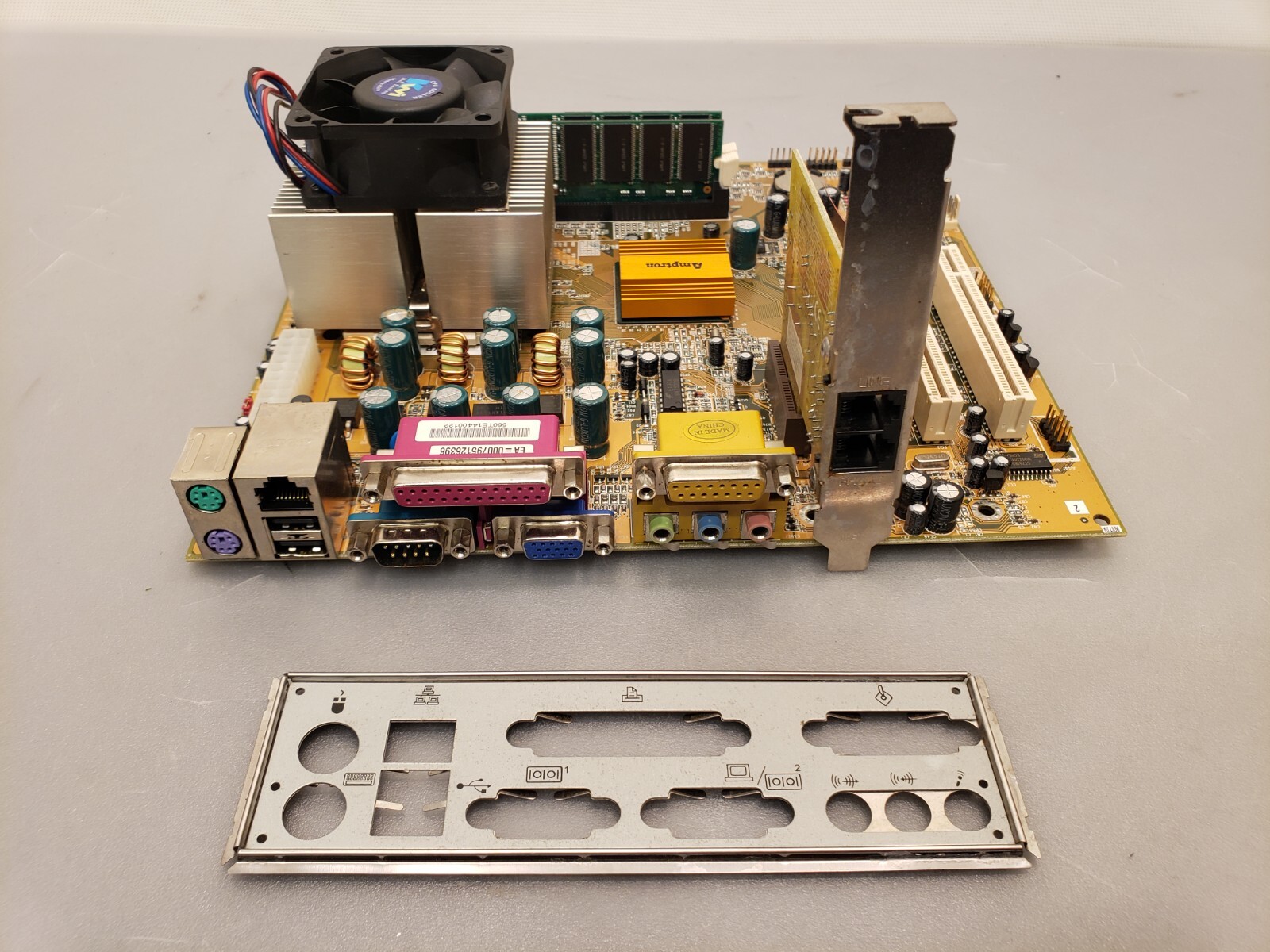 Vintage Amptron Motherboard K7-M810LR M810 AMD K7 CPU 1250MHz 1GB RAM