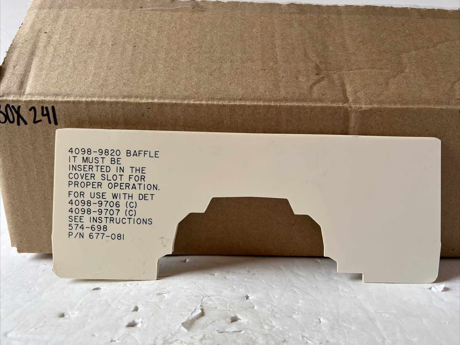 4098-9820 Baffle
