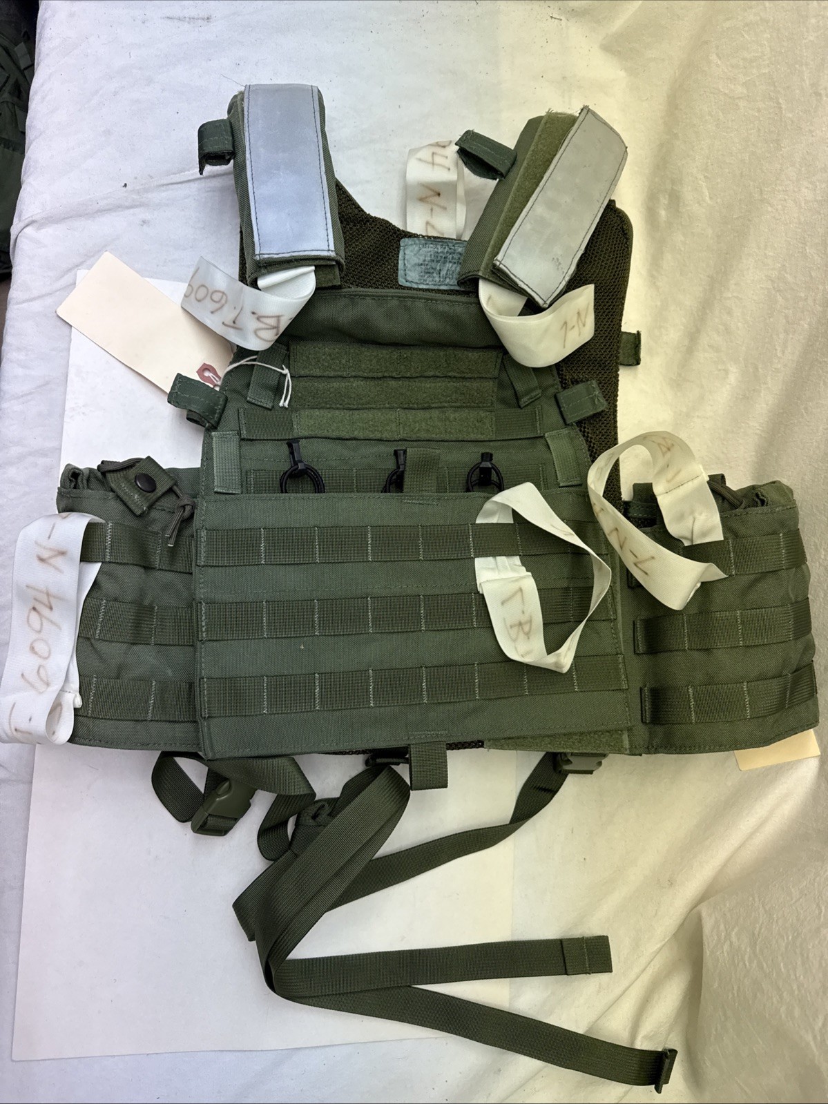 London Bridge LBT-6094N-L Law Enforcement Plate Carrier Large OD Sew Sample