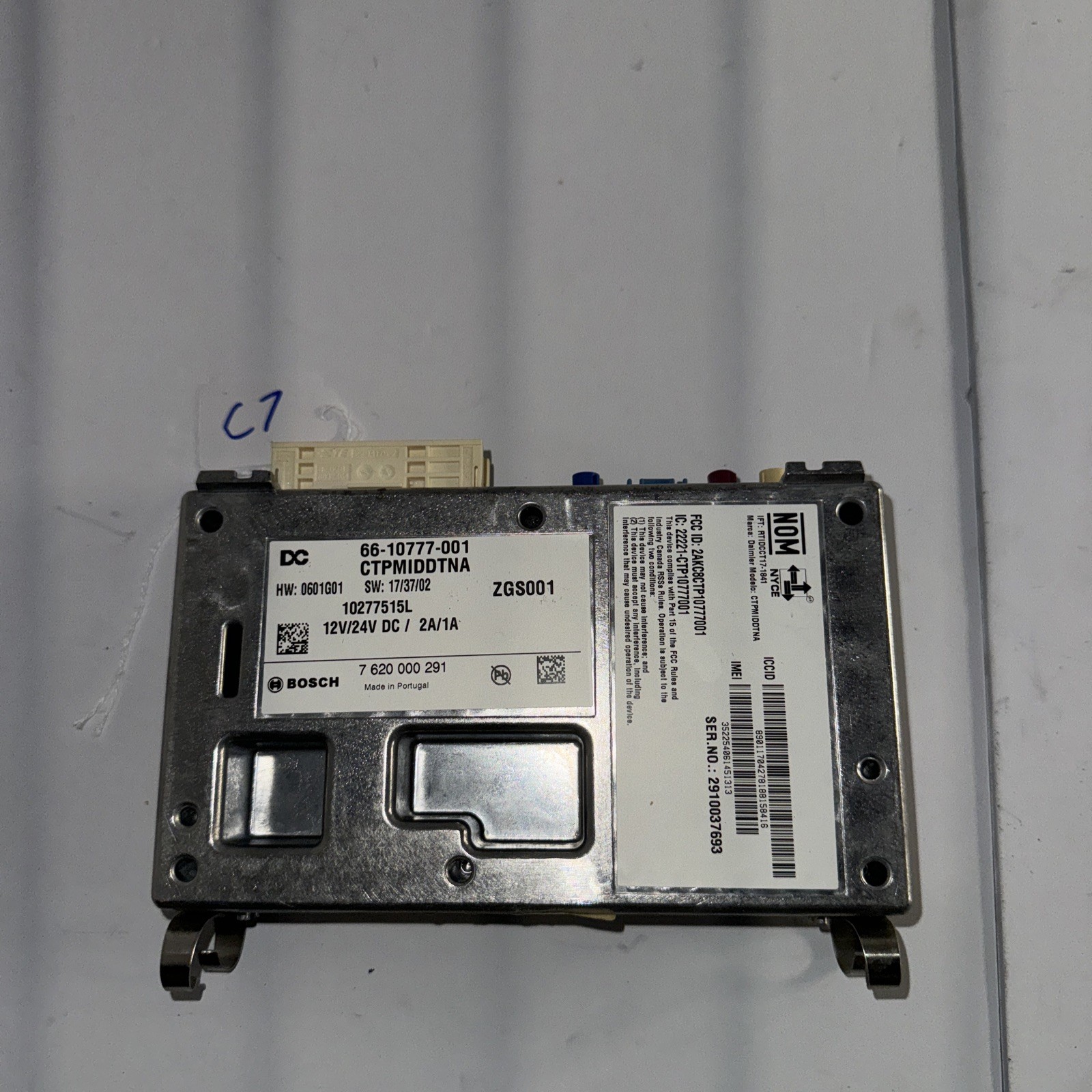 Freightliner DC Telematics Control Unit P/N 66-10777-001