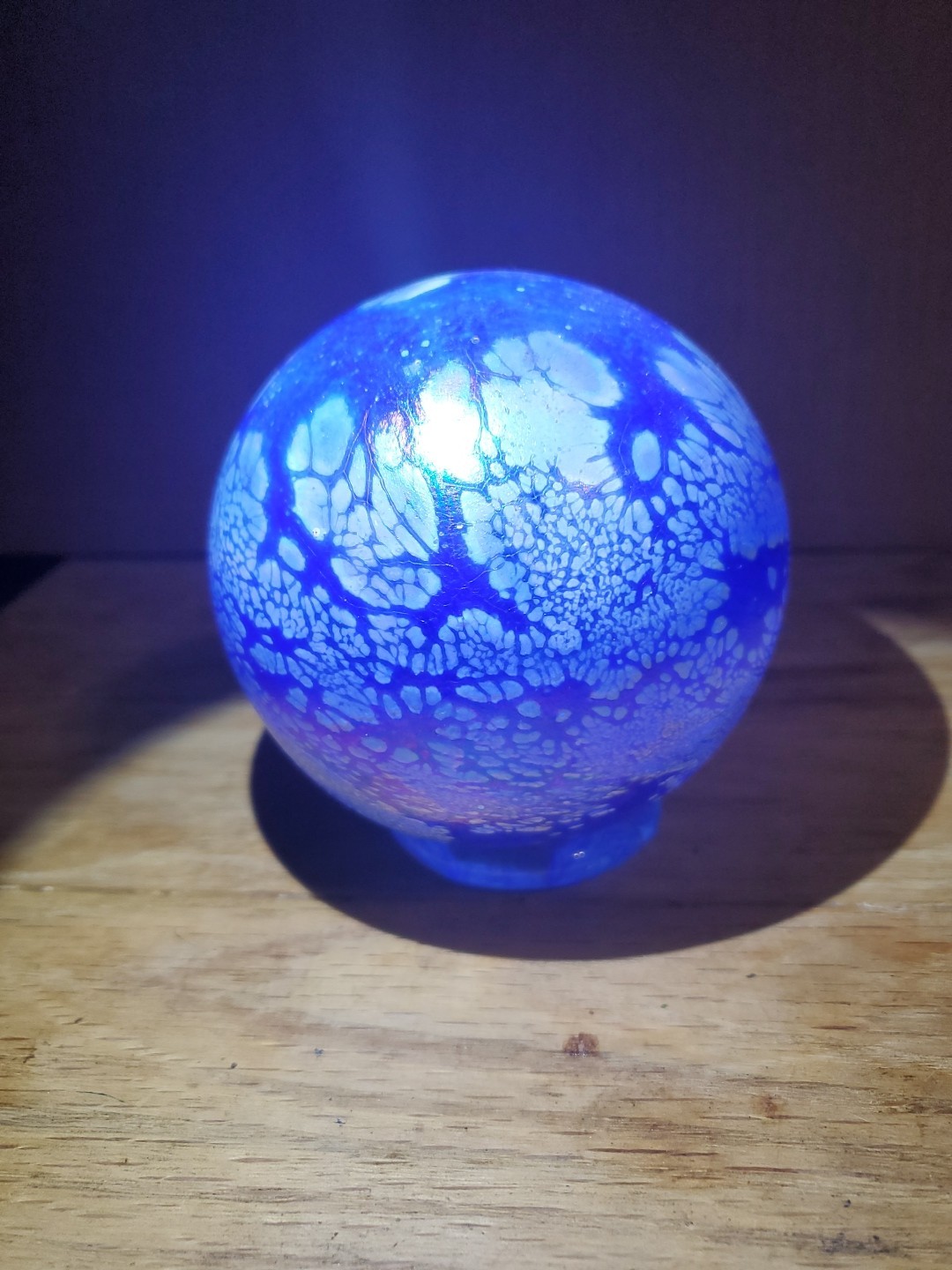 The Glass Forge 2008 Blue/White Globe