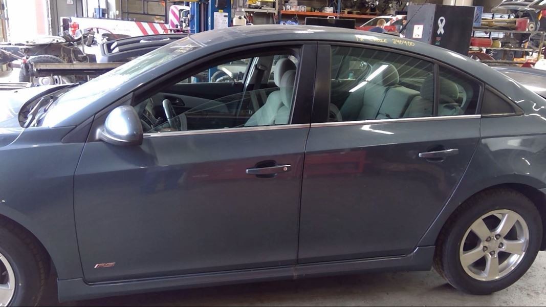 CRUZE 2012 Transmission Shift 650874