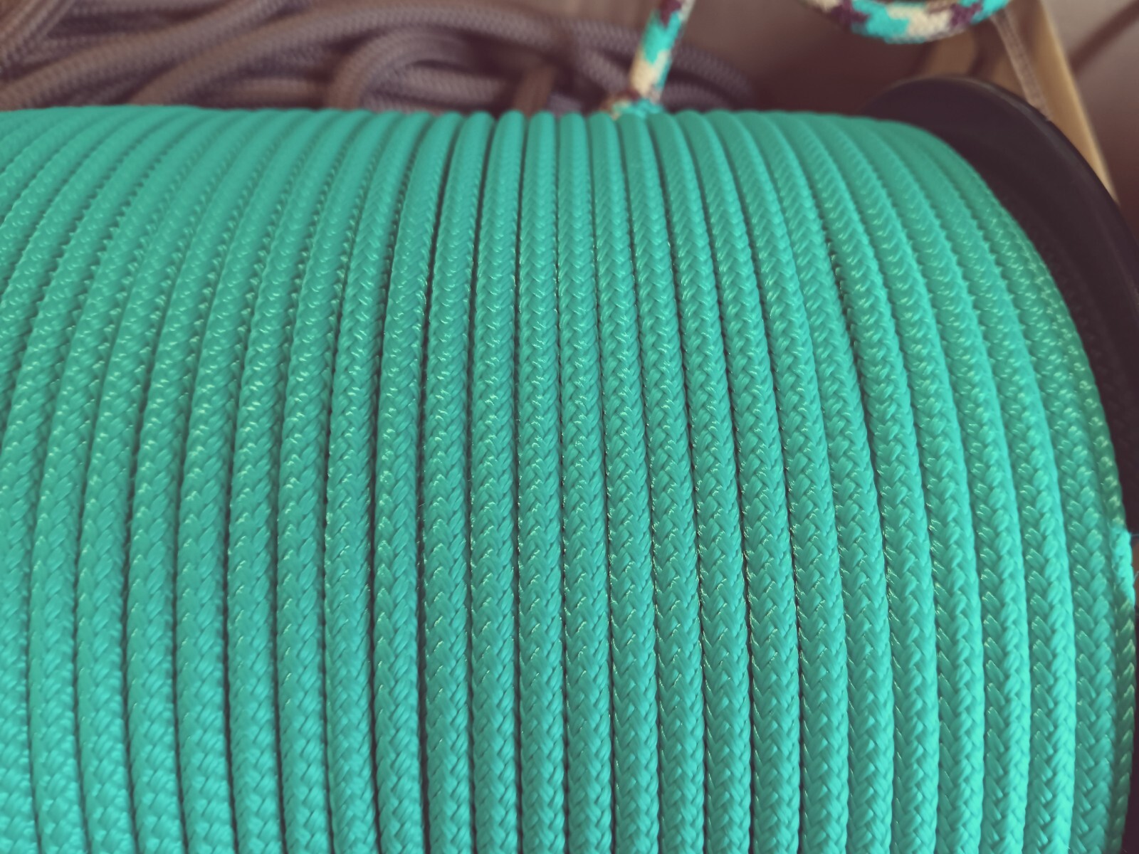 1/4 x 1000 ft. Stiff Braid Polyester Halter Rope. Turquoise . Made in USA