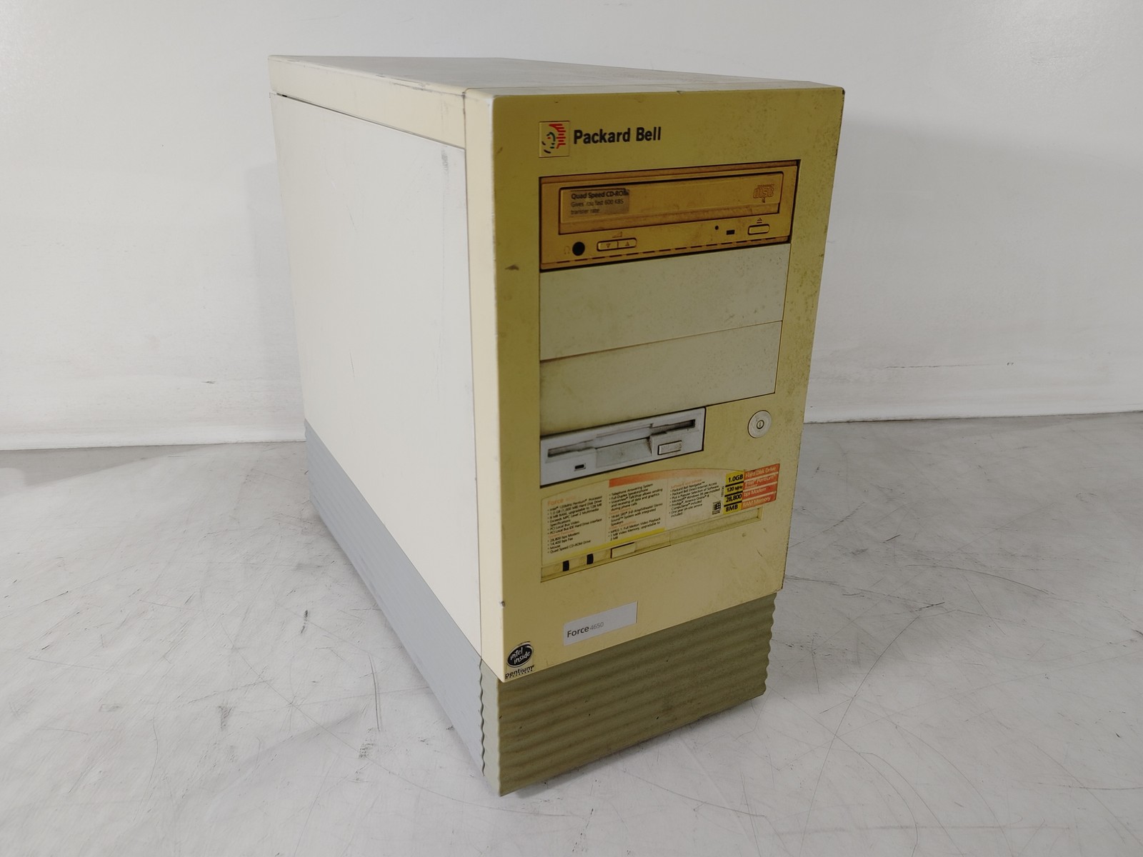 Vintage Packard Bell Force 4650 Intel Pentium 120 MHz 32 MB SIMM Desktop