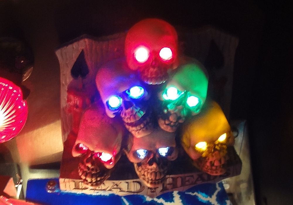 Scared Stiff Pinball Skull Pile LED light kit mod
