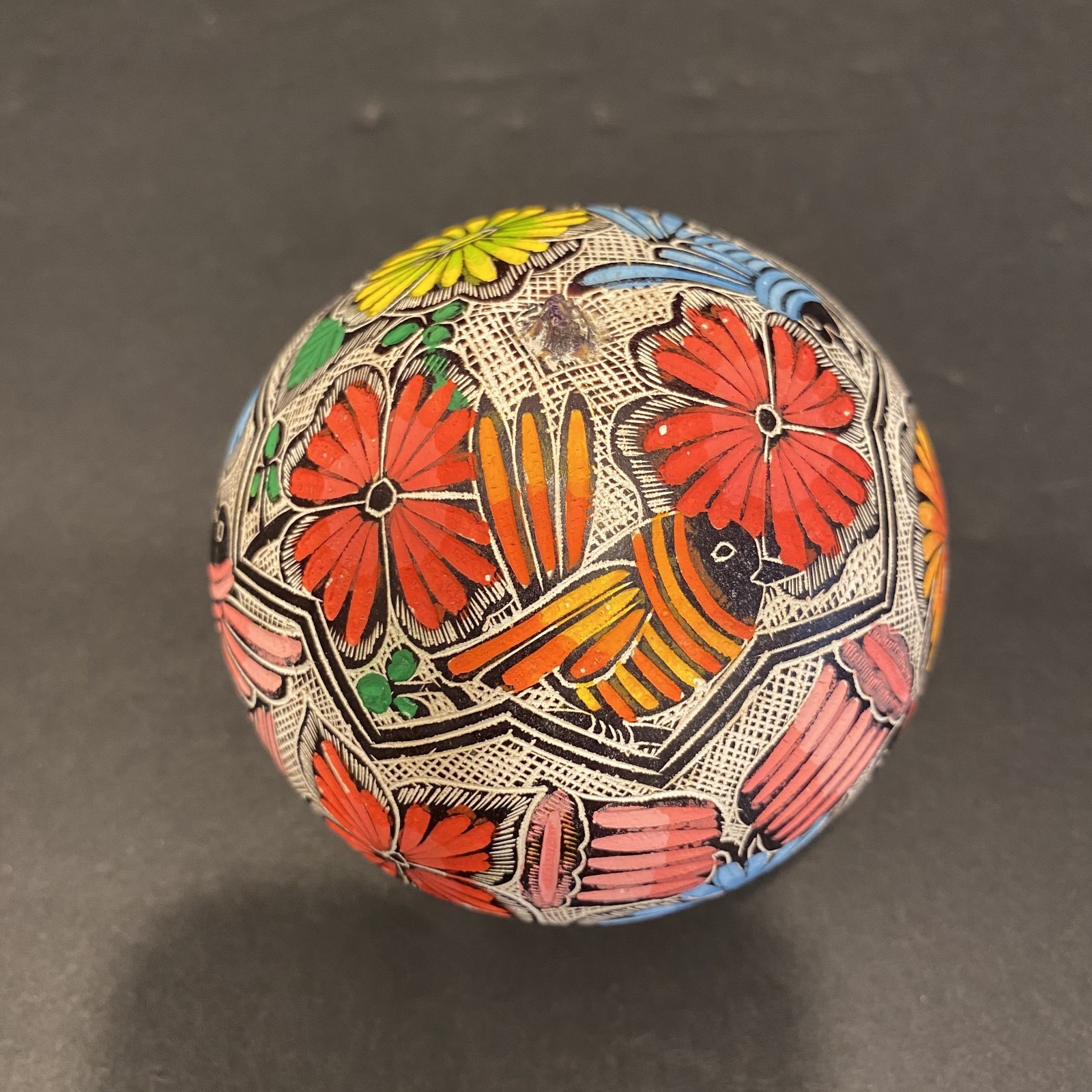 Vintage Hand Painted Carved Peruvian Folk Art Gourd Bright Vibrant Bird Flower