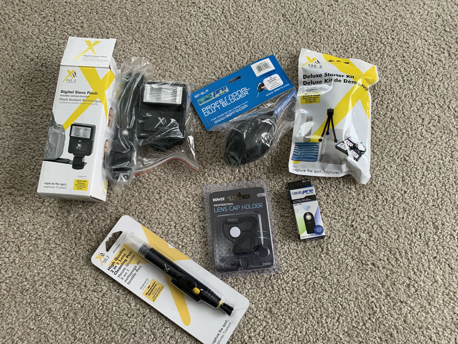 NEW CAMERA ACCESSORIES Flash Cleaners Remote Shutter Release Lens Cap TRIPOD +