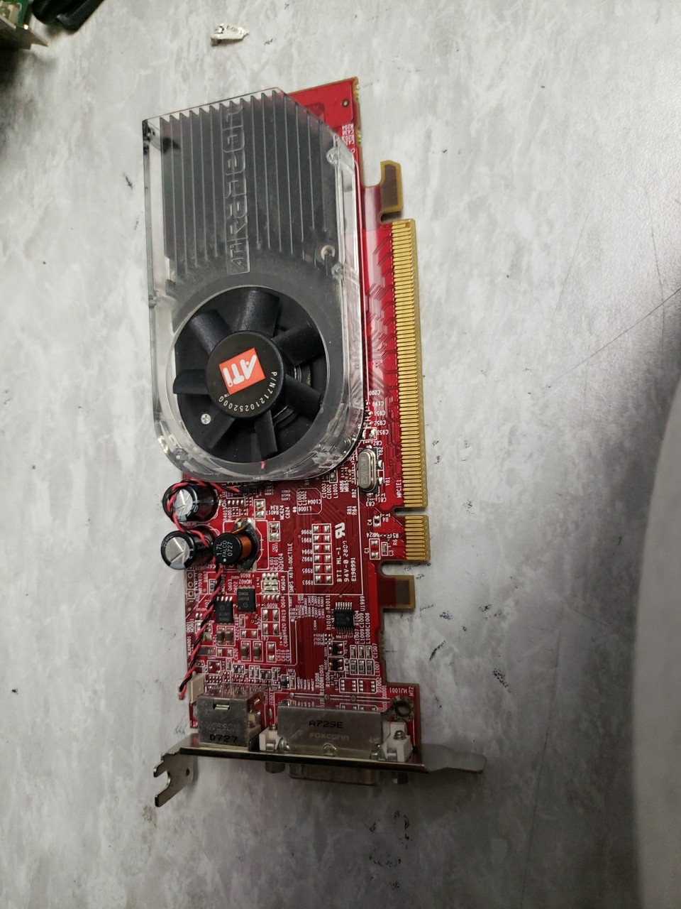 HP ATI Radeon X1300 256MB Video Card SFF 413023-001 410199-002 free ship