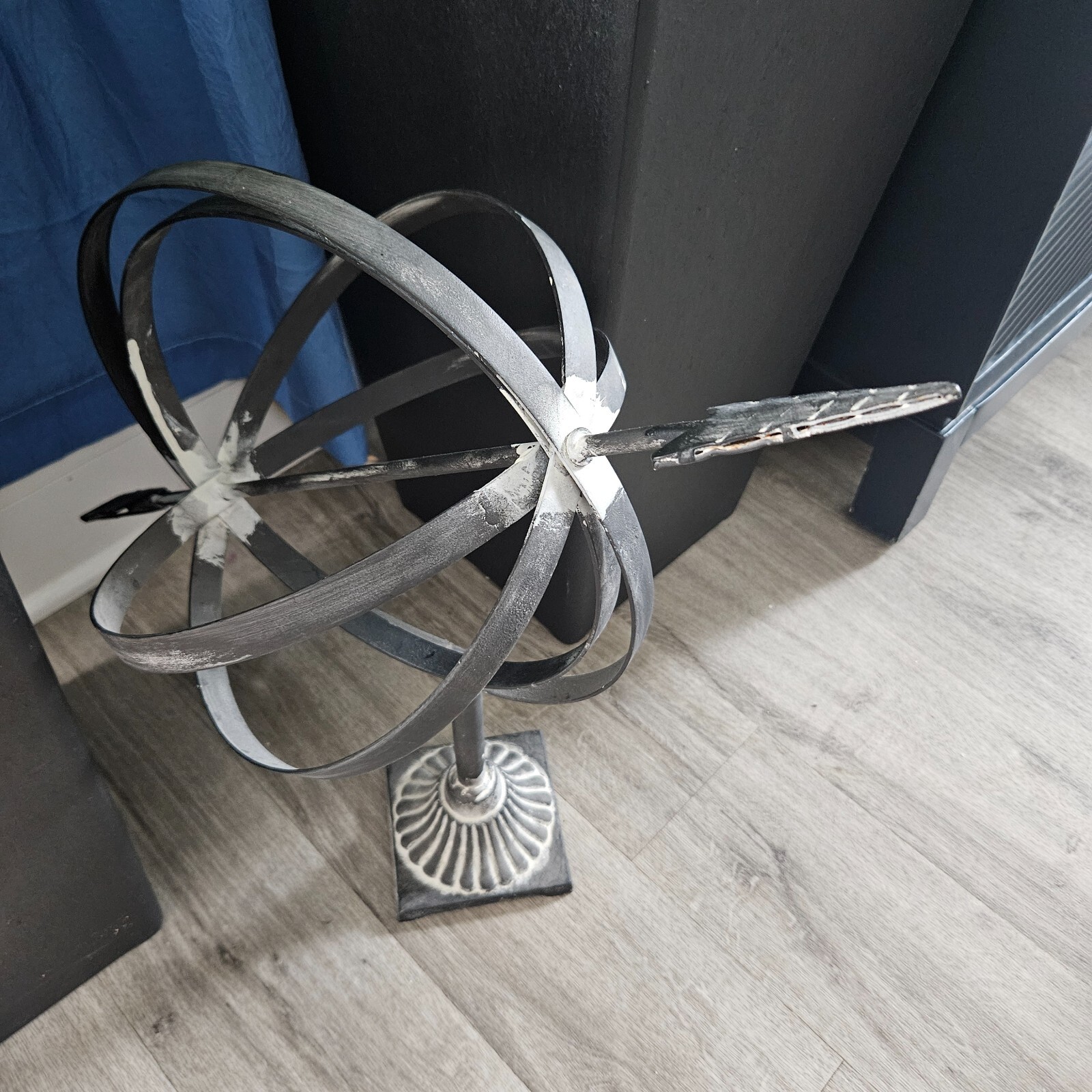 Large  Metal Armillary Sphere Globe Orb Arrow Sundial Tabletop Shelf