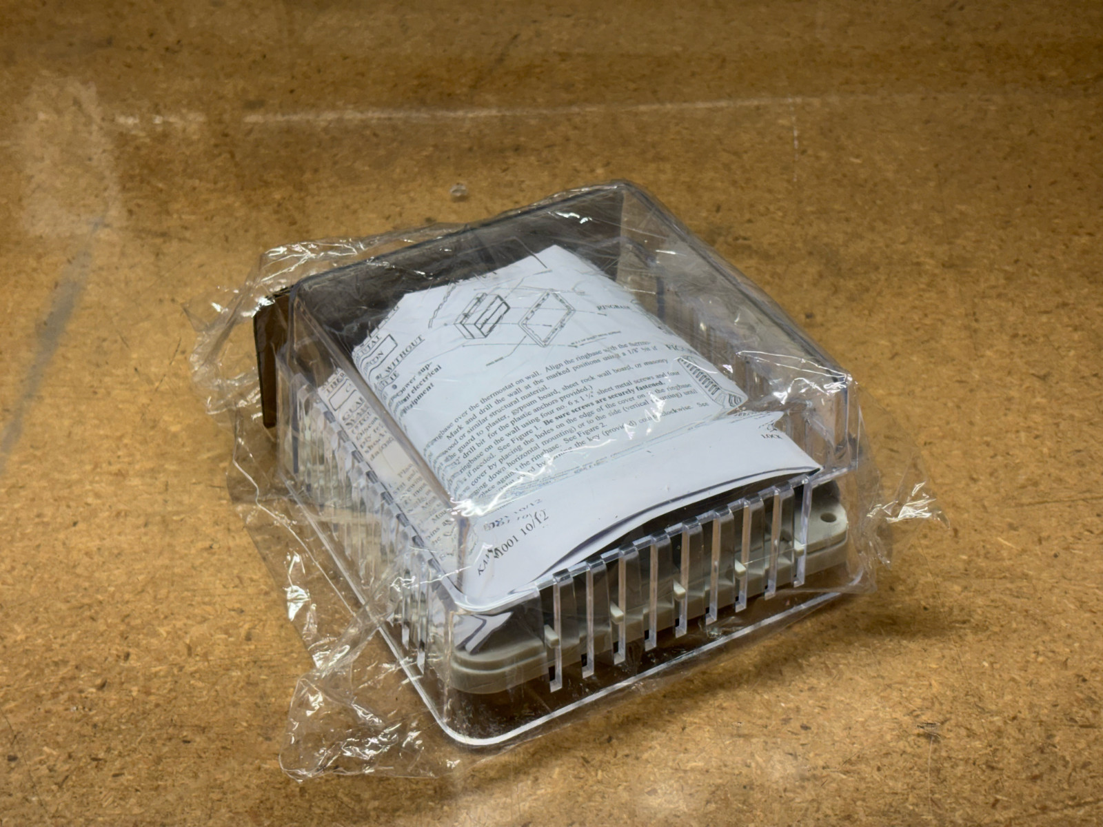 New Grainger 4E649A Universal Thermostat Guards Clear Plastic 8 x5 x3"