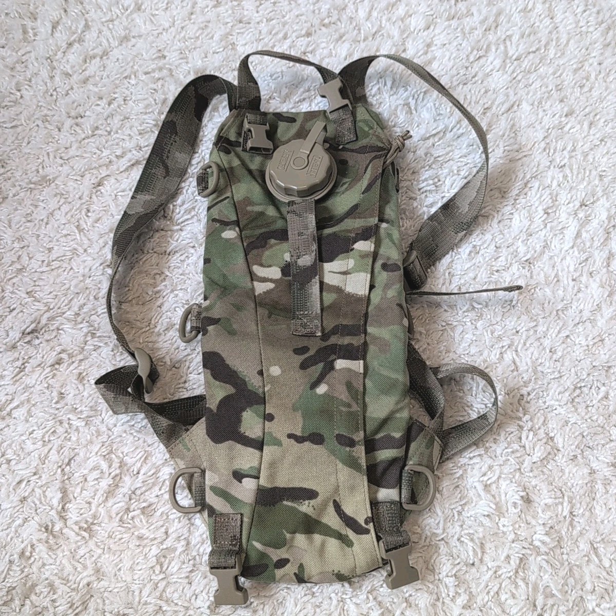 Camelbak Army Hydration Pack System Carrier + Bladder Woodland Camo