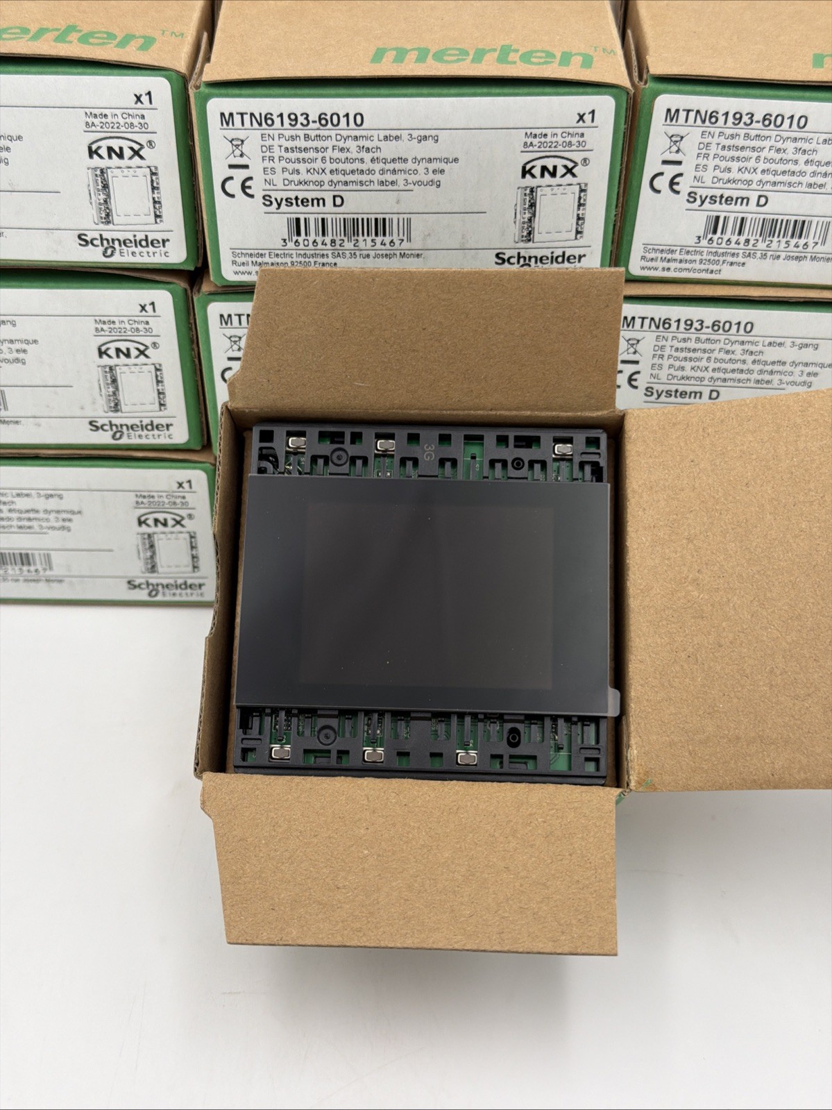 SCHNEIDER MTN6193-6010 SYSTEM D KNX EN PUSH BUTTON DYNAMIC LABEL 3-GANG