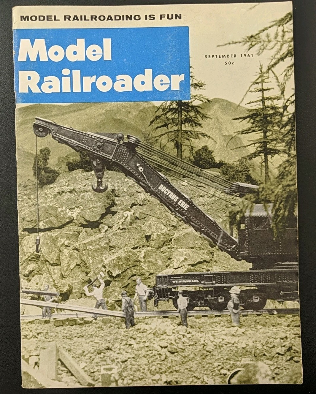 1961 Year MR HO Scale Model Railroader Magazine Lot of 12 (Full Year)