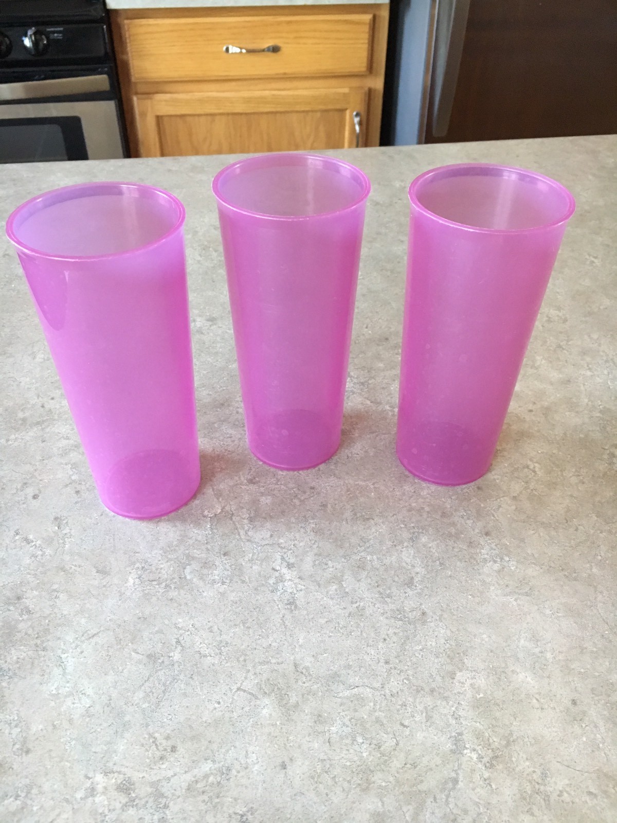 Tupperware Pinkish Purpleish Tumblers 16 oz set of 3 EUC! item 107