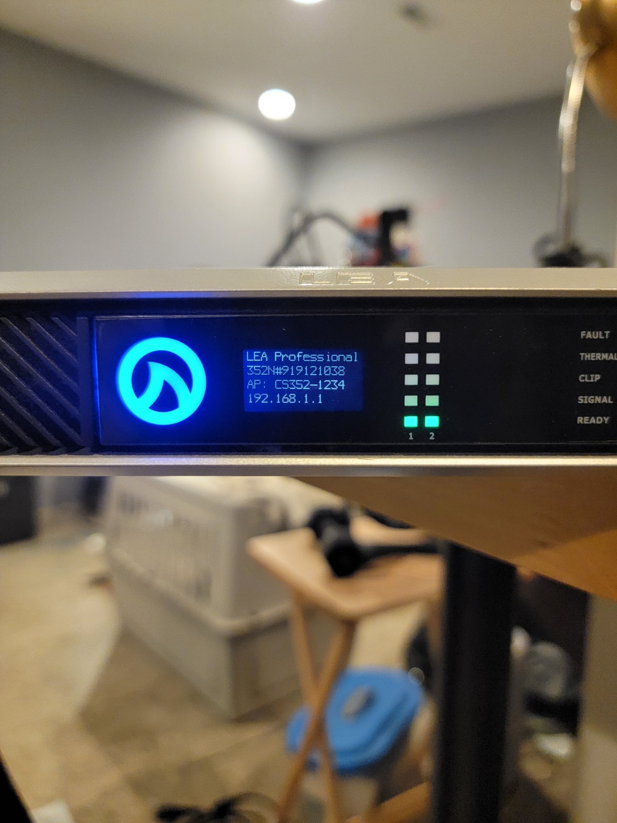 LEA Professional Connect 352 Power Amplifier 2-Channel DSP loT Smart Amp