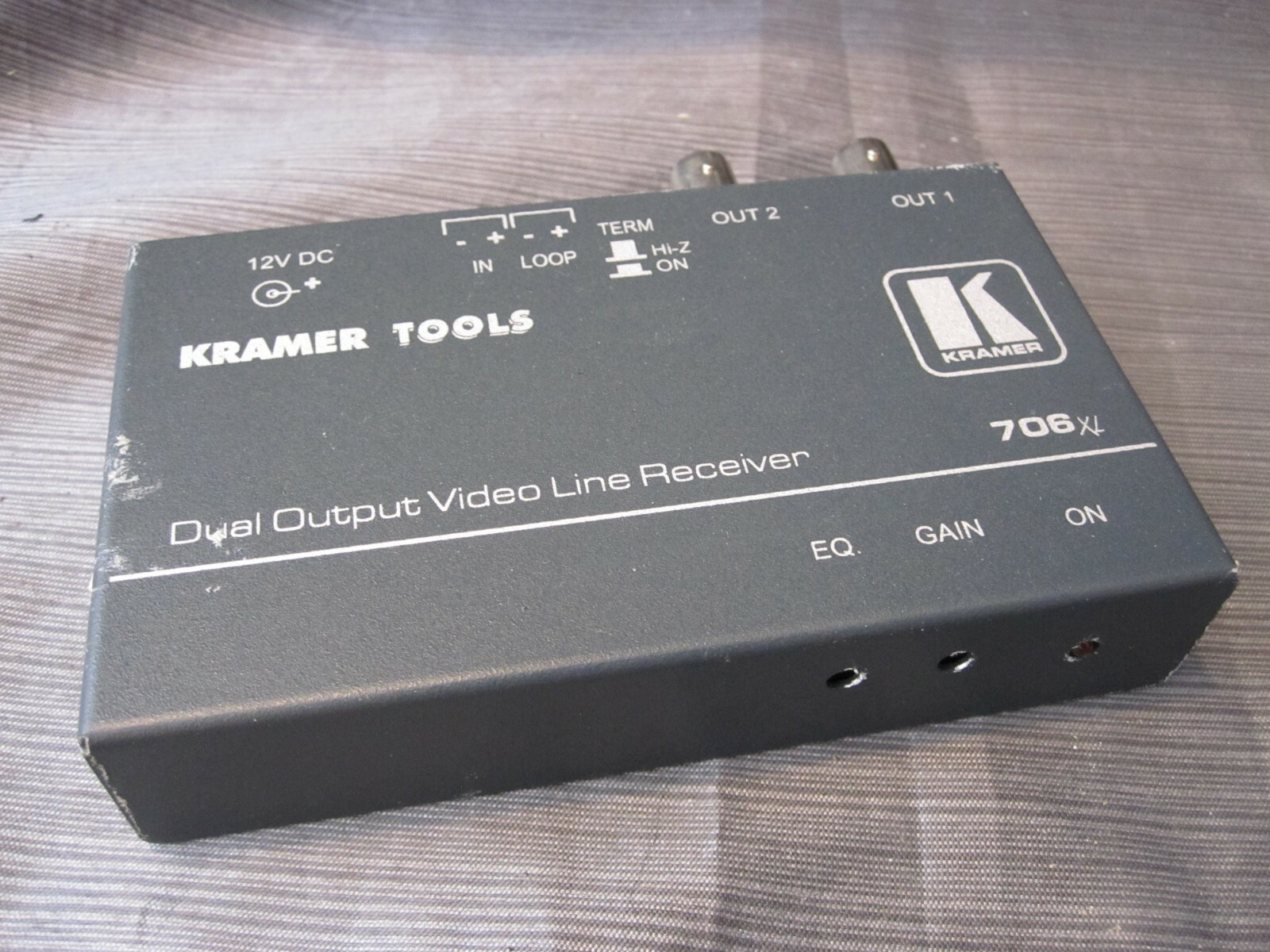 Kramer Tools Dual Output Video Line Receiver 706XL Twisted Pair to 2 BNC Outputs