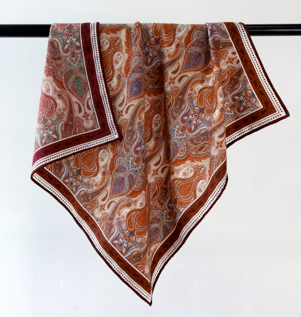 70% Cashmere 30% Silk Scarf Neckerchief flower Print Shawl 27'' Bandana Wrap new