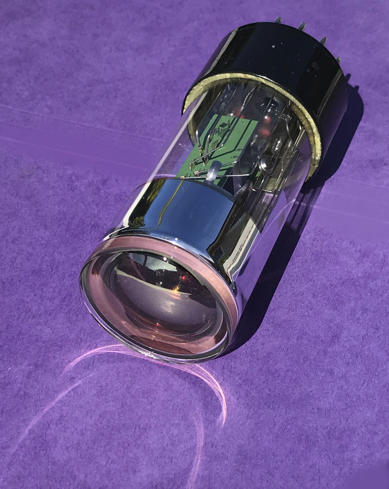 Hamamatsu R2154  Photomultiplier Tube - Scintillation Counter -  Fast Responce