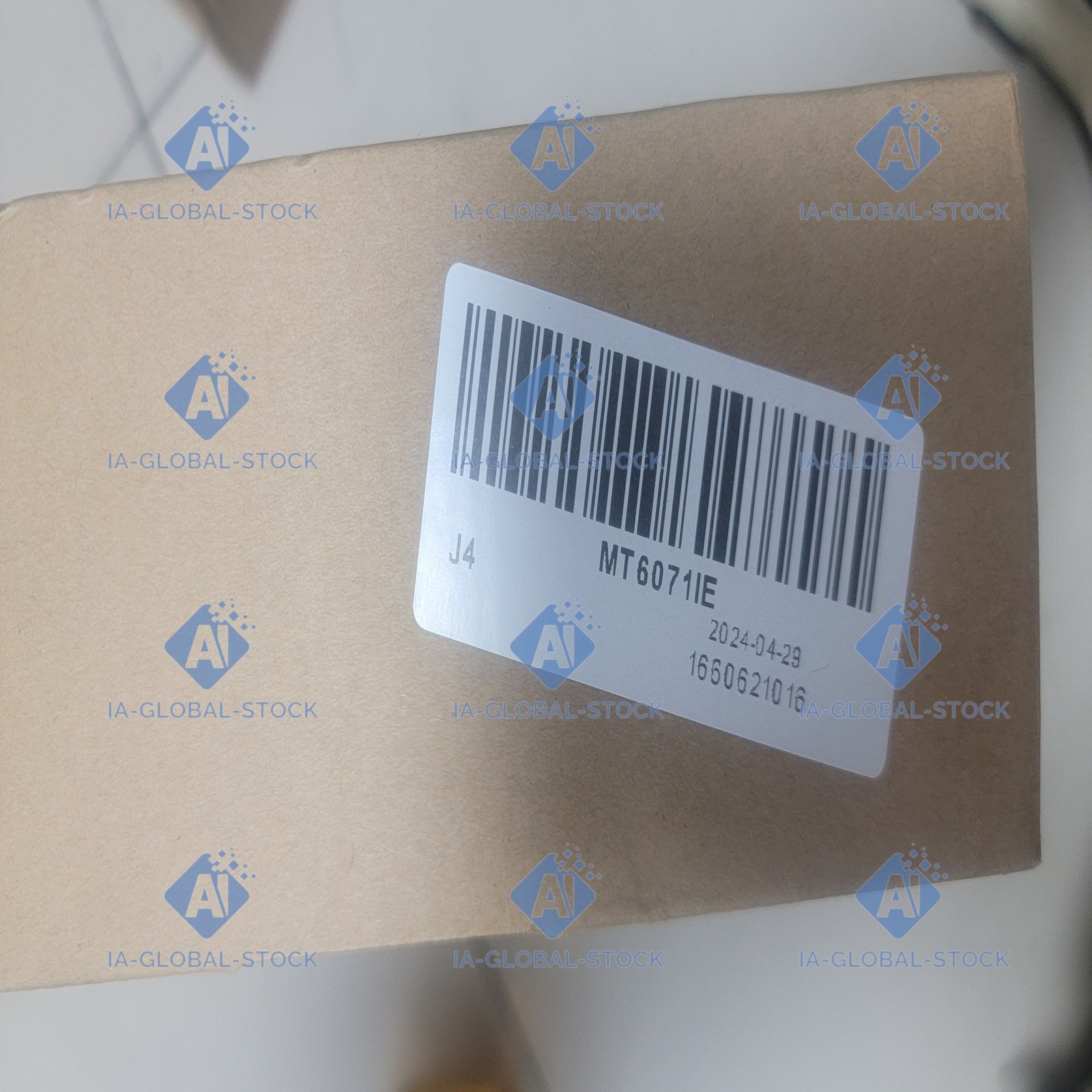 One Unit Brand New MT6071IE WEINVIEW US Fee Shipping + 1 Year Warranty