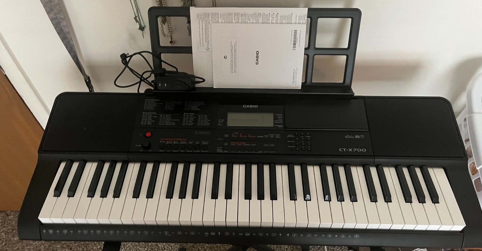 Casio Keyboard Piano With Stand