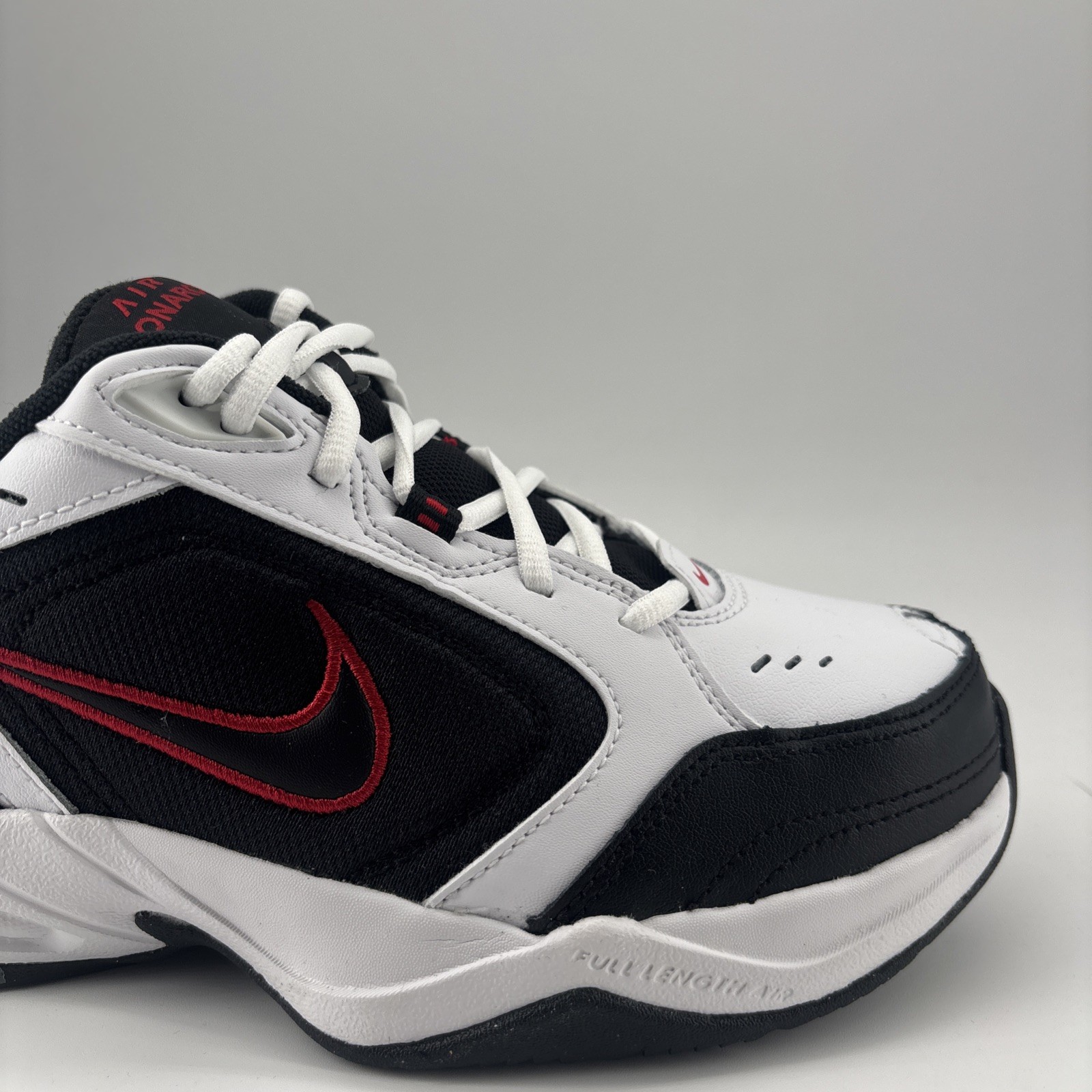 Nike Air Monarch Red White 416355 101 Mens Size 7 NEW Casual Sneakers