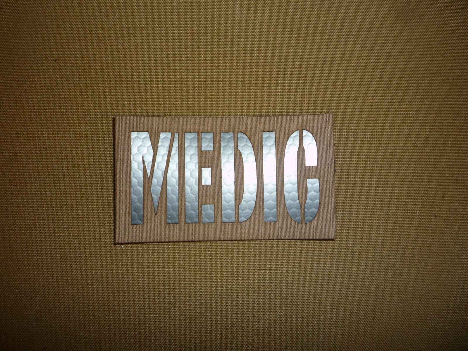 MEDIC COYOTE BROWM NYCO FABRIC IR MB SOLAS PATCH 3.5"X2" W/VELCRO® BRAND FSTNR