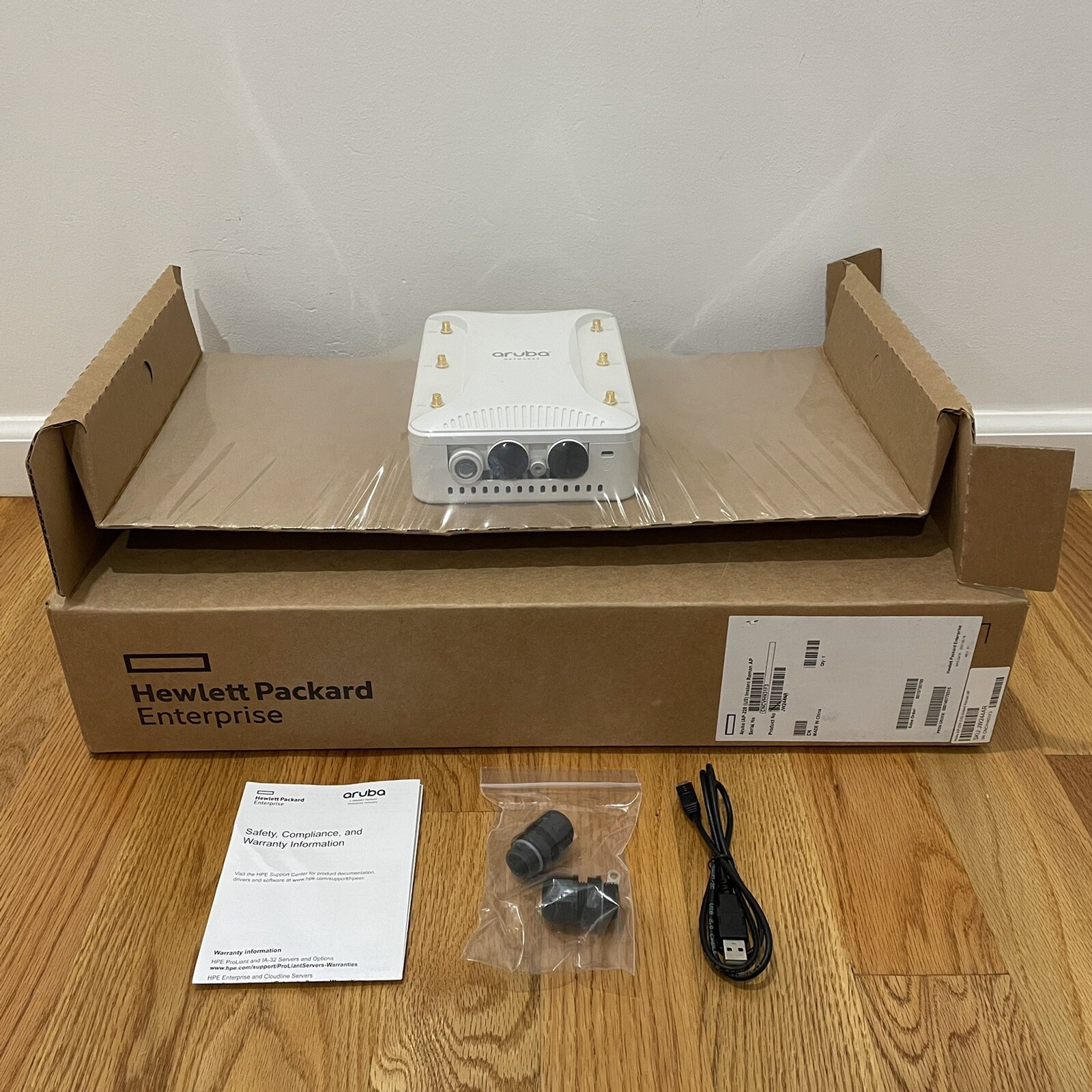 NEW Aruba IAP-228 JW244A HPE US Instant Wireless Access Point
