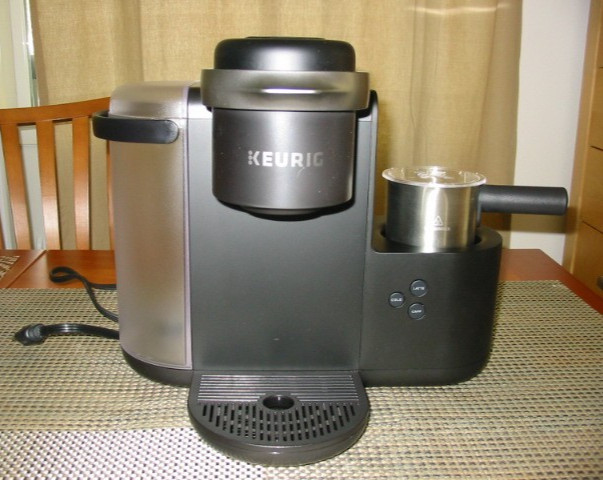 Keurig K-Cafe K83 Coffee Maker Single Serve Latte Cappuccino Machine w/Frother