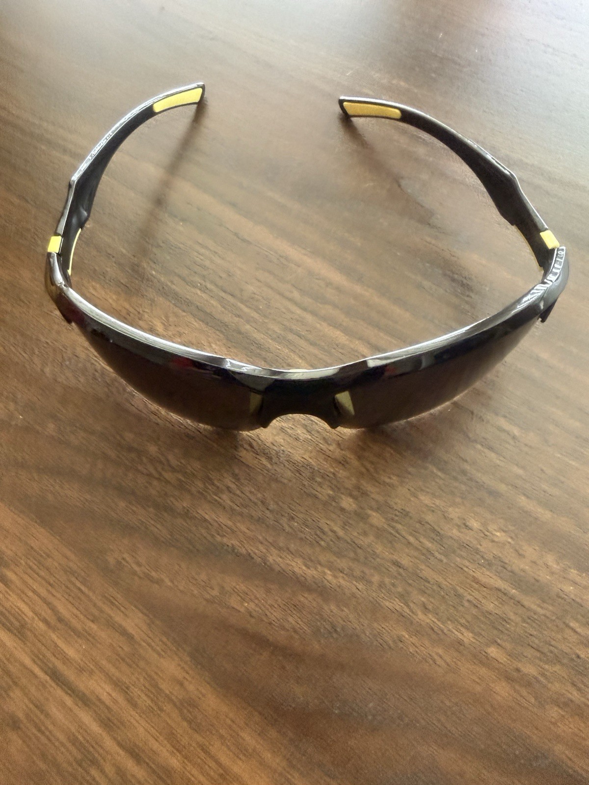 Sunglasses Wrap Around Brand New Sporty Black And Yellow Frame Fast Shipping