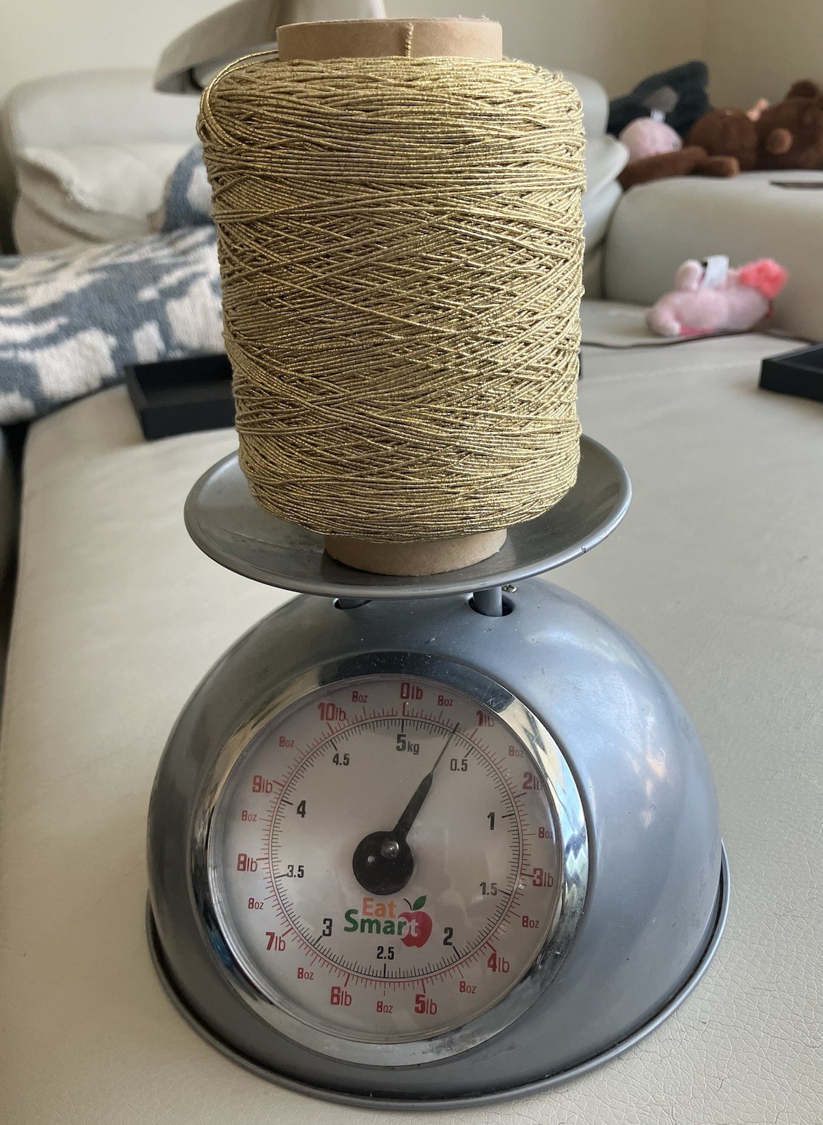 Elastic Packaging String GOLD METALLIC - 140 Norbut Mfg. 650 Yards.