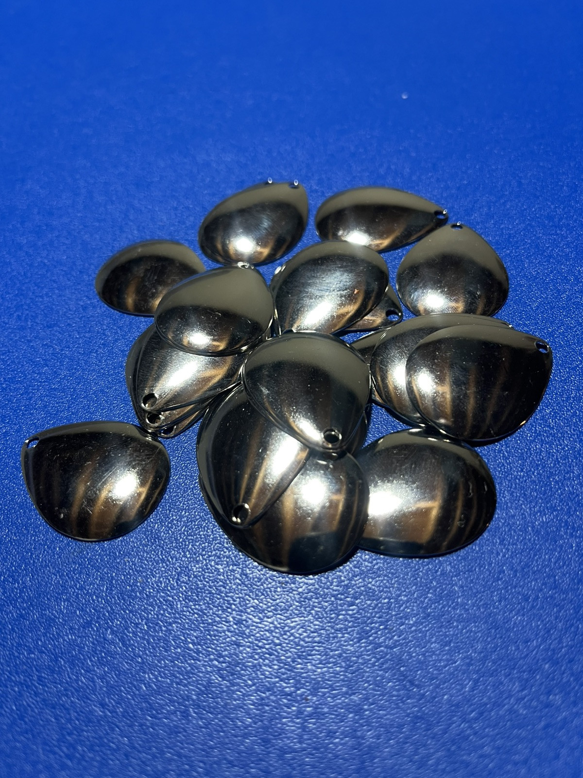 pack of 25- size 4 Nickel Colorado spinner blades 1.25”