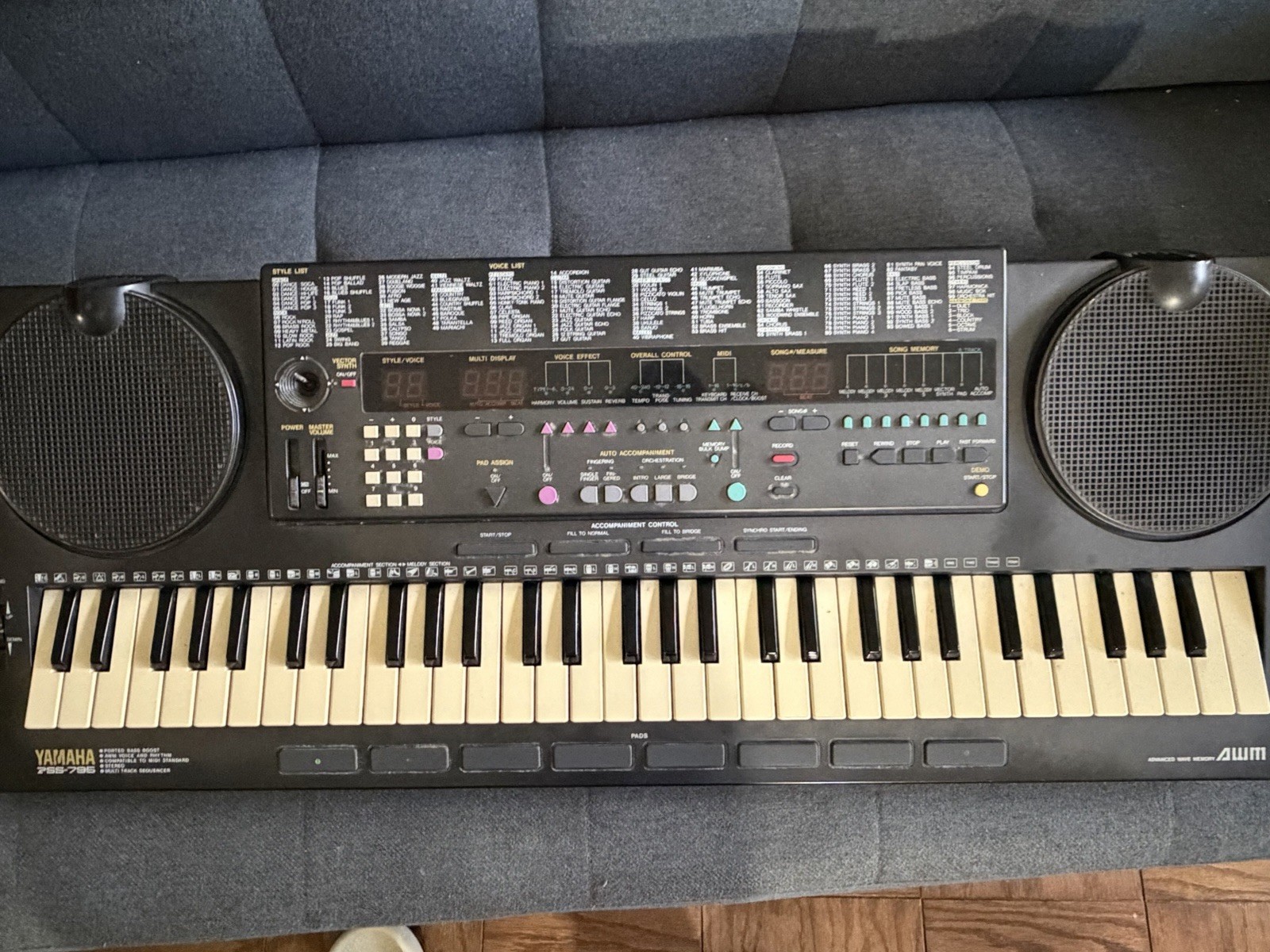 Yamaha PSS-795