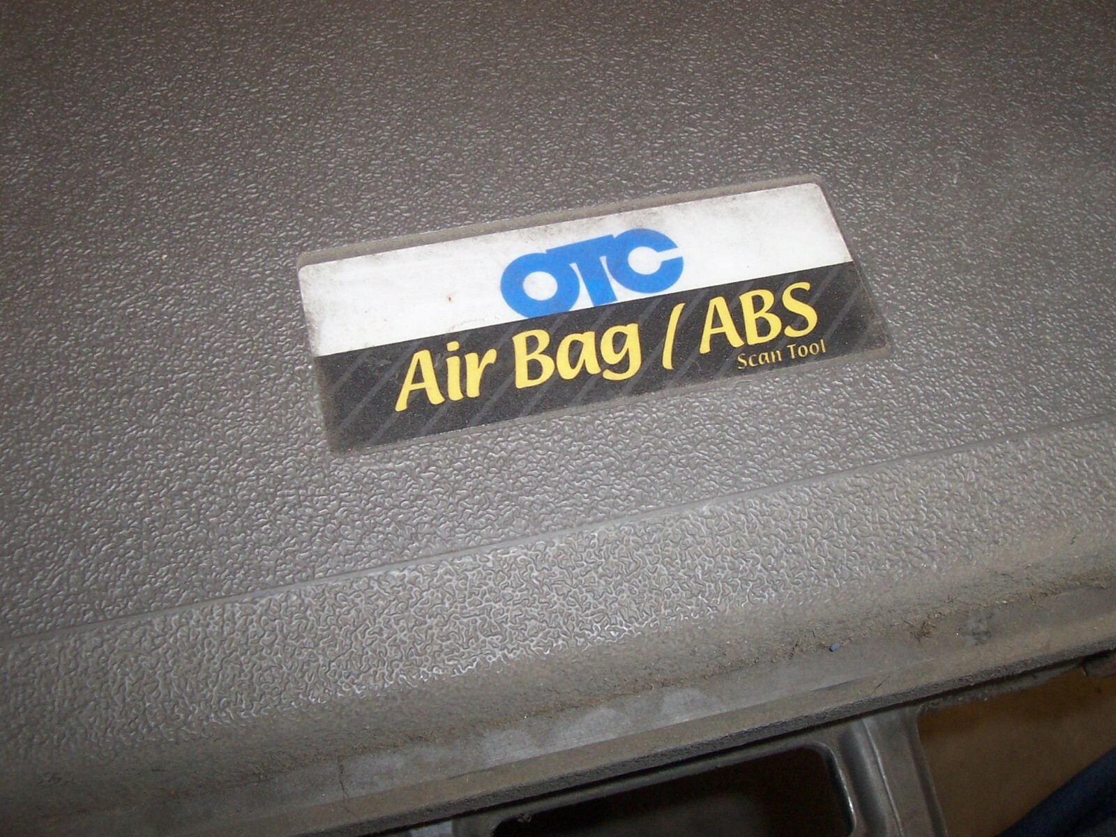 OTC AIR BAG /ABS SCAN TOOL NON-OBD and OBD-2 With Case