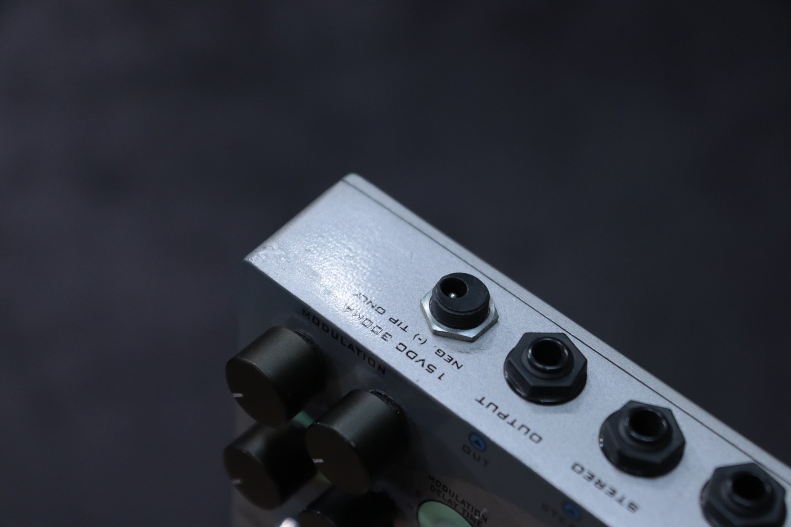 Pigtronix Echolution Unique Analog/Digital Dual Delay Effect Pedal w/Adapter
