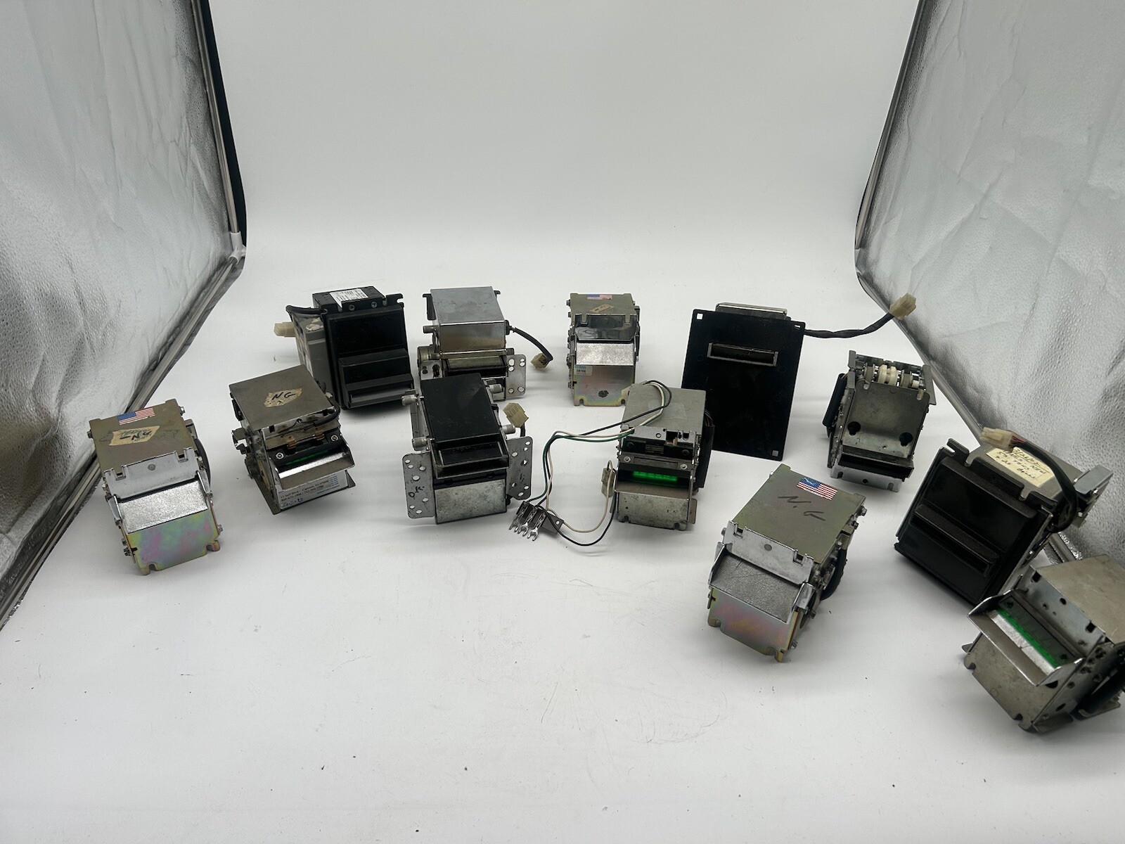 Vending Machines Bills Acceptors Untested Pick Which One You Want ￼