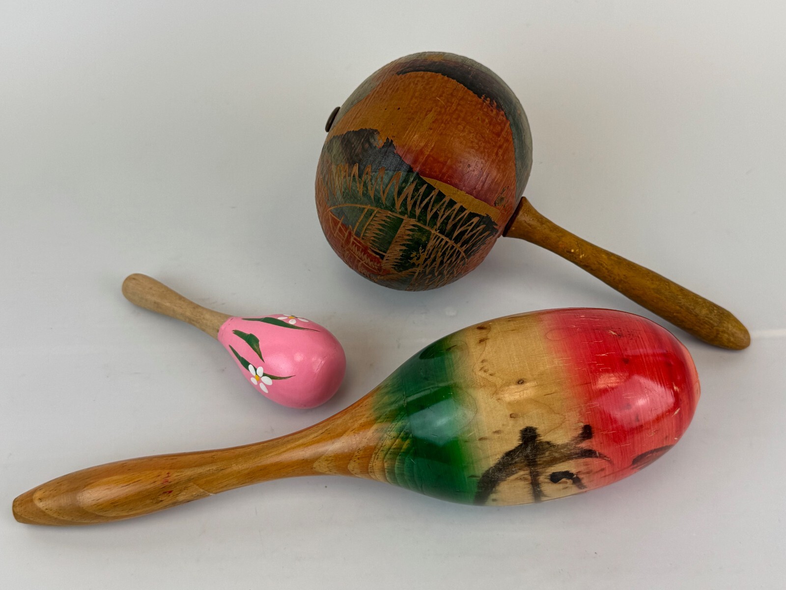 Lot of 3 SIngle Maracas Vintage Souvenir Percussion * Mexico * Belize