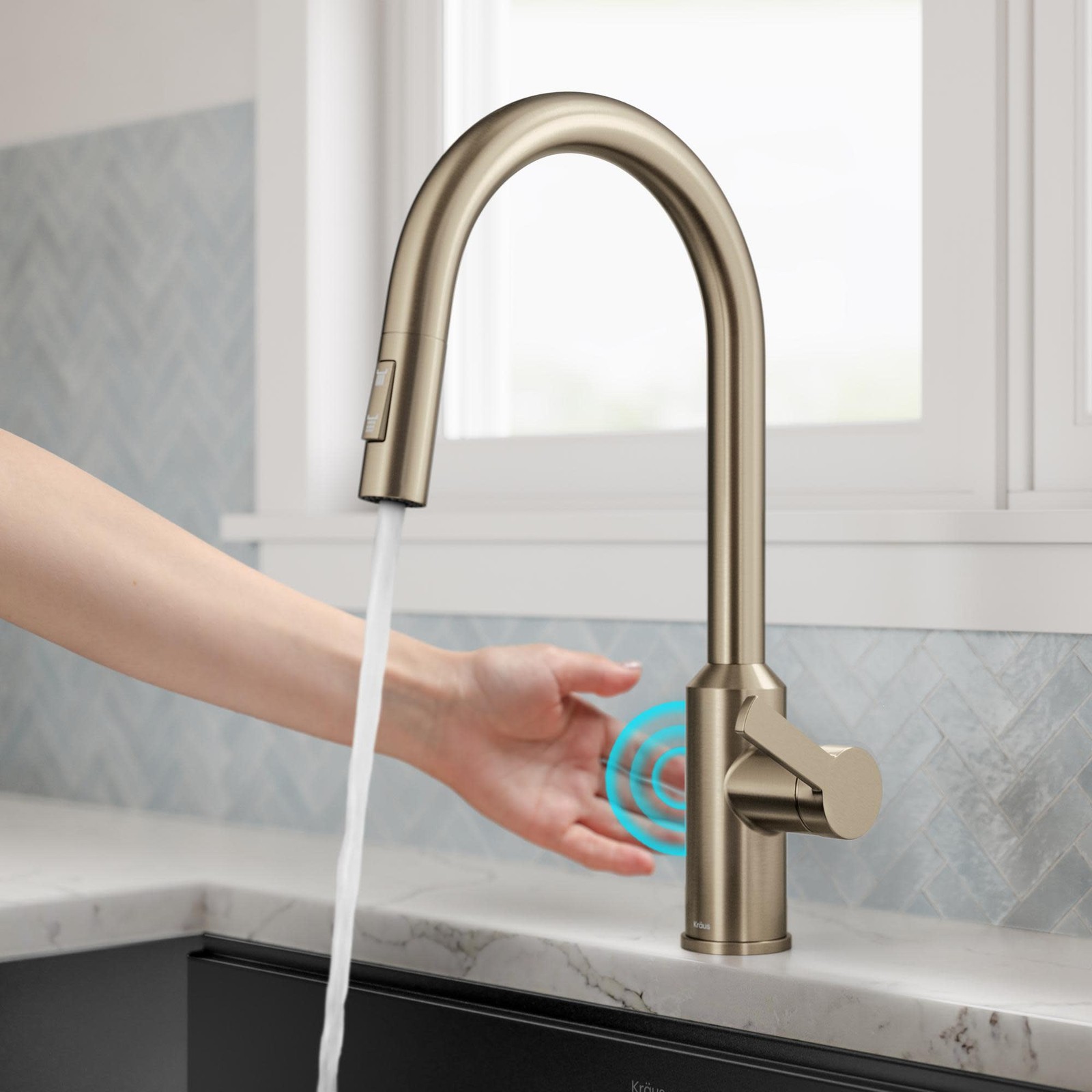 Kraus KSF-2830 Oletto Touchless Sensor Pull-Down Single Handle - Black