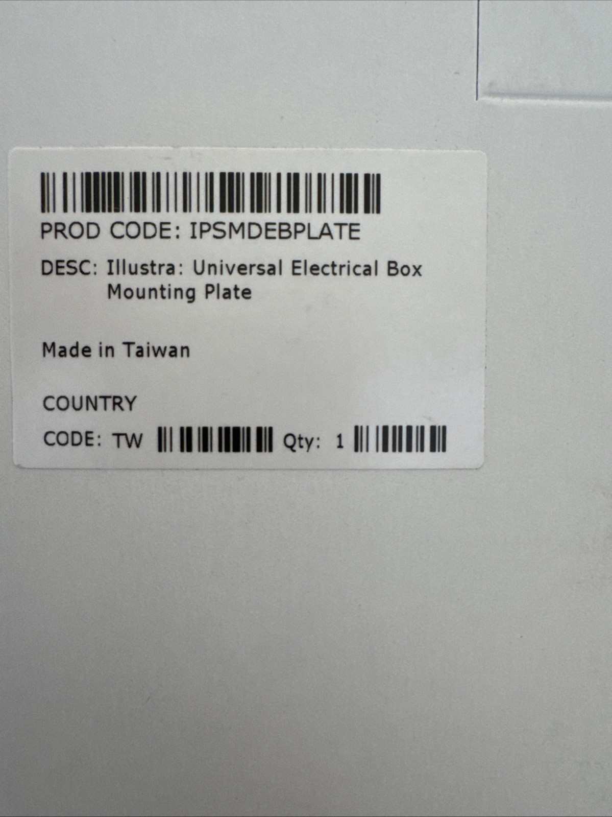 Illustra IPSMDEBPLATE Universal Electrical Box Mounting Plate