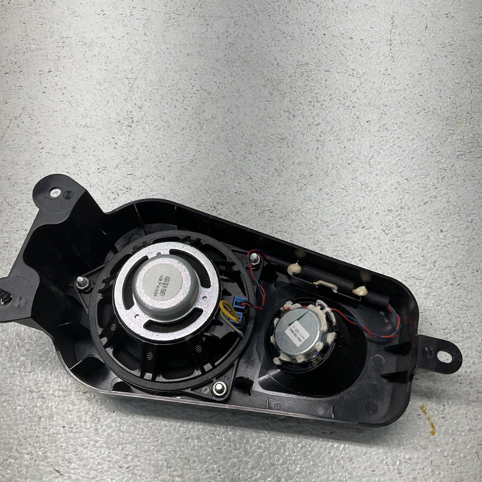Bmw X5 Series E70 6971883 DOOR SPEAKER STEREO CAR RADIO SYSTEM Genuine OE