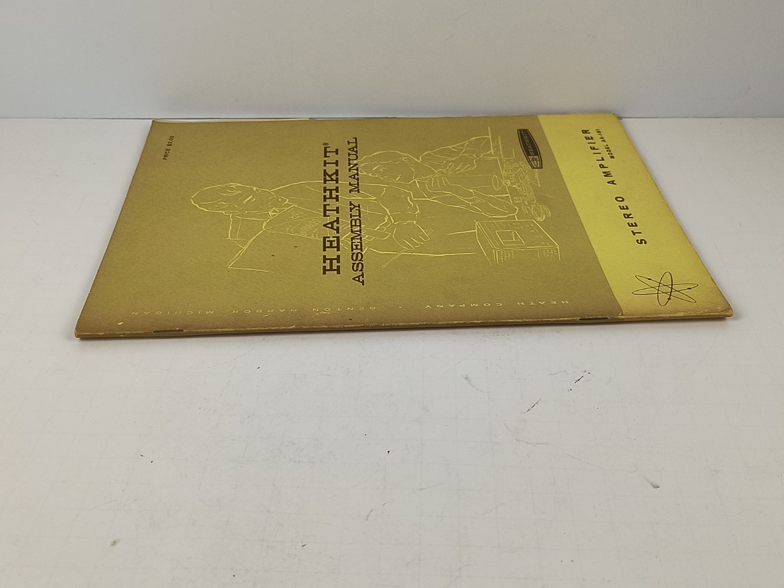 Heathkit AA-151 Amplifier Assembly and Operation Manual 40 Pages