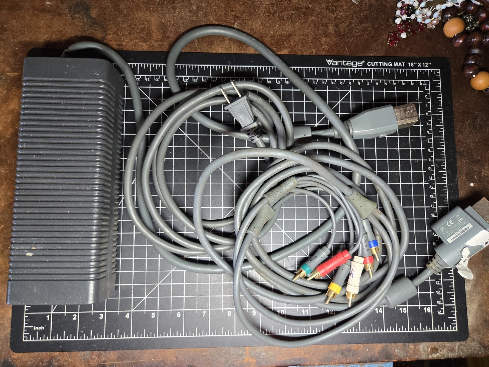 Official OEM Microsoft Xbox 360 AC Power Brick DPSN-186EB & Component Cable