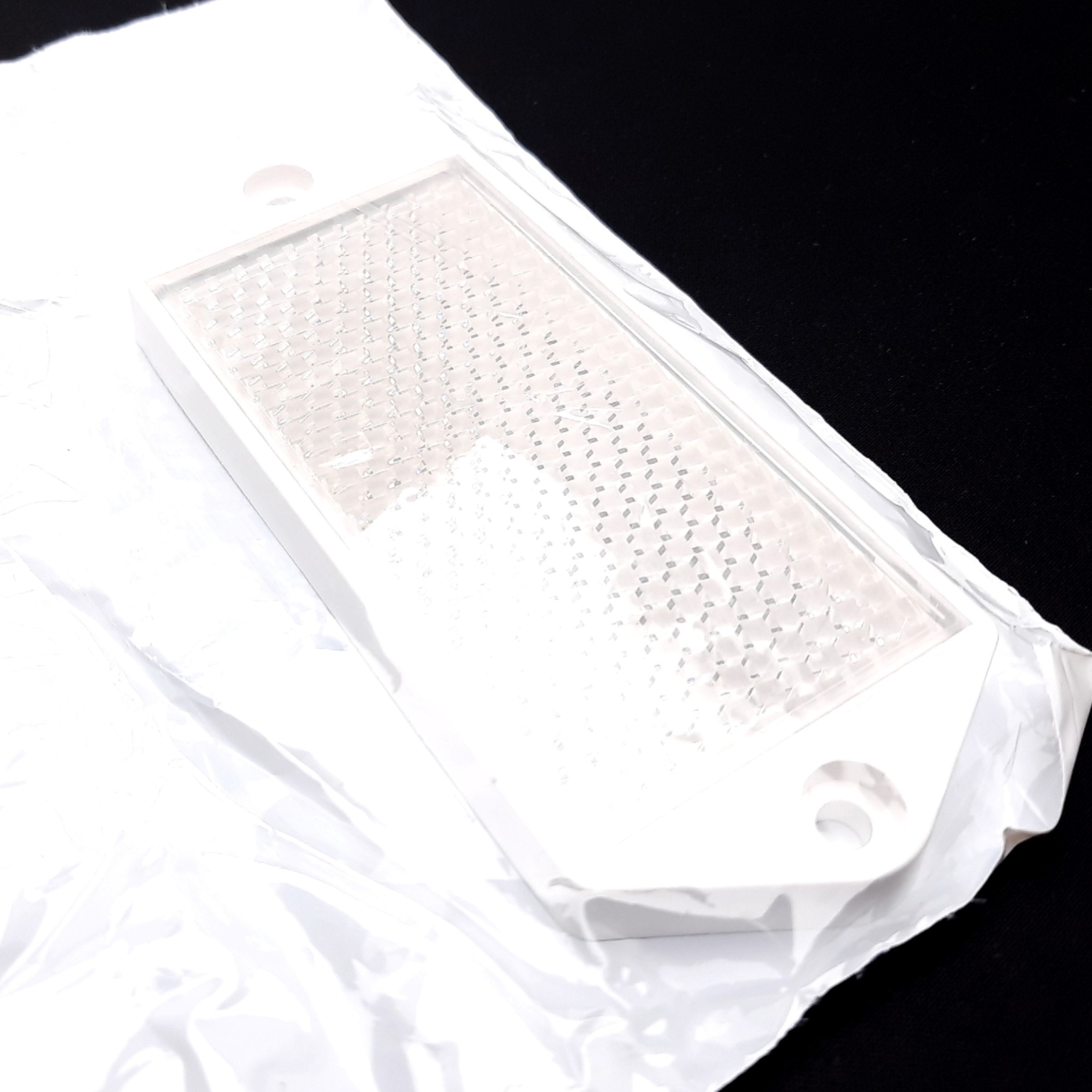 Banner BRT-100X55A Retroreflective Sensor Target, Rectangular, 100mm x 55mm