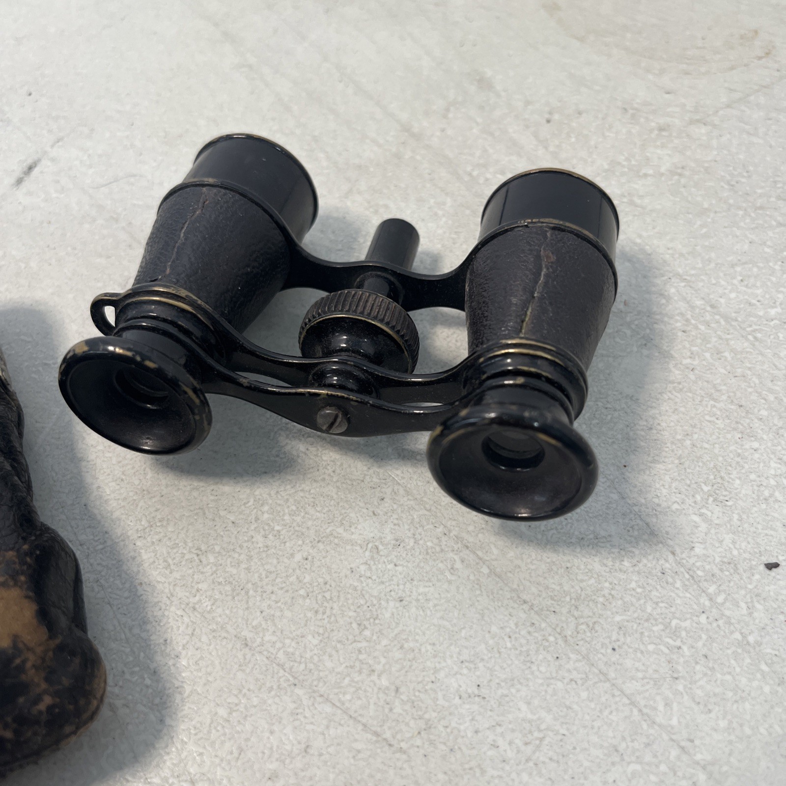 La Favorite Paris Brass Opera Glasses Mini Binoculars With Leather Case