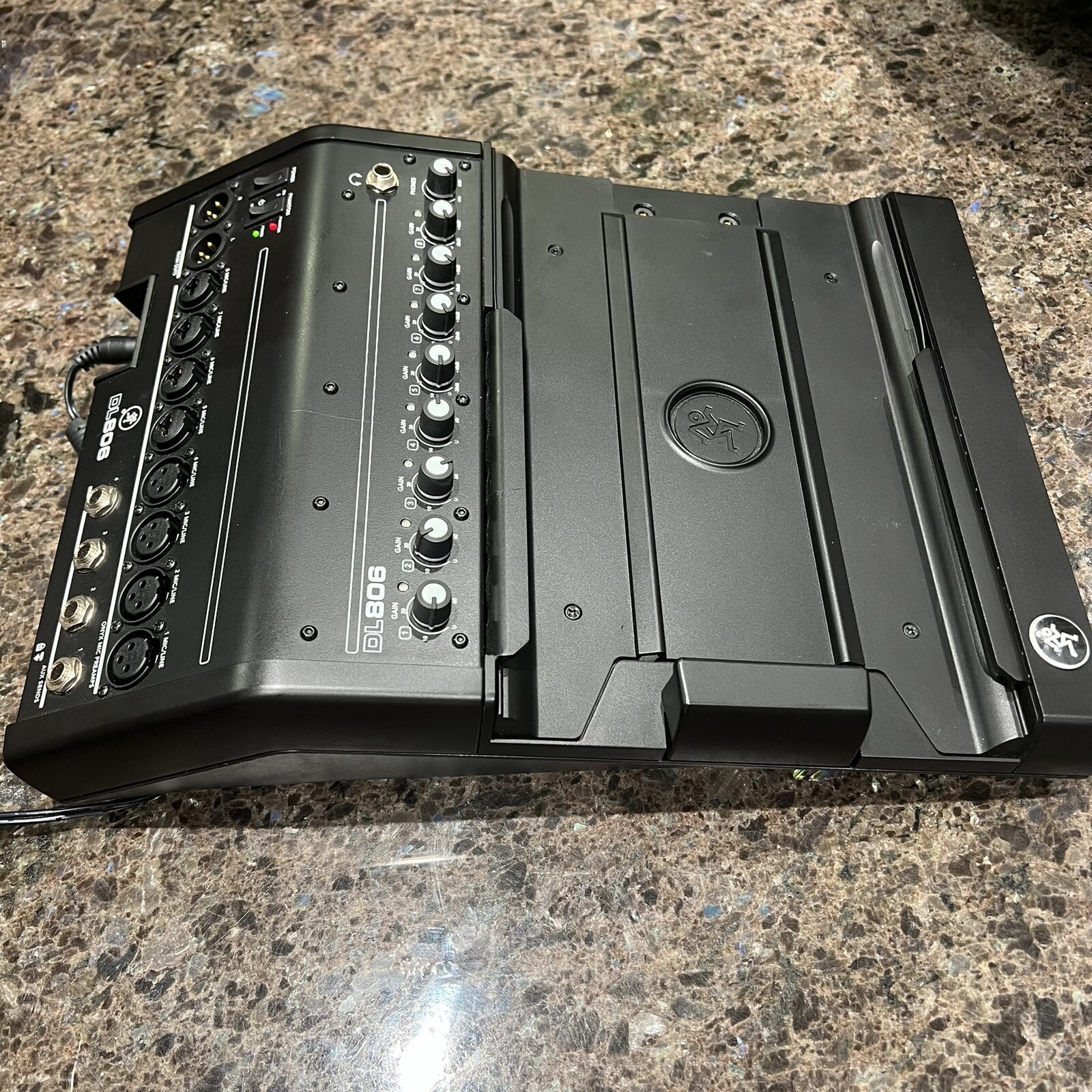Mackie DL806 Digital Audio Mixer